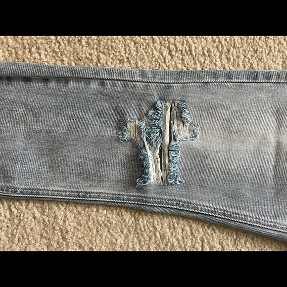 NWT Sold Out VICI Collection Kason High Rise Distressed Denim - Picture 8 of 8